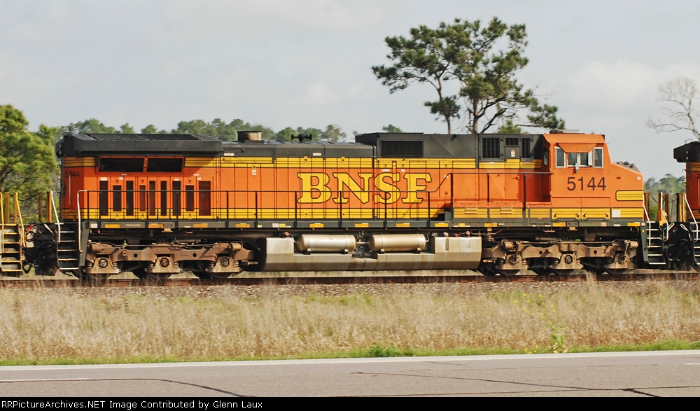 BNSF 5144